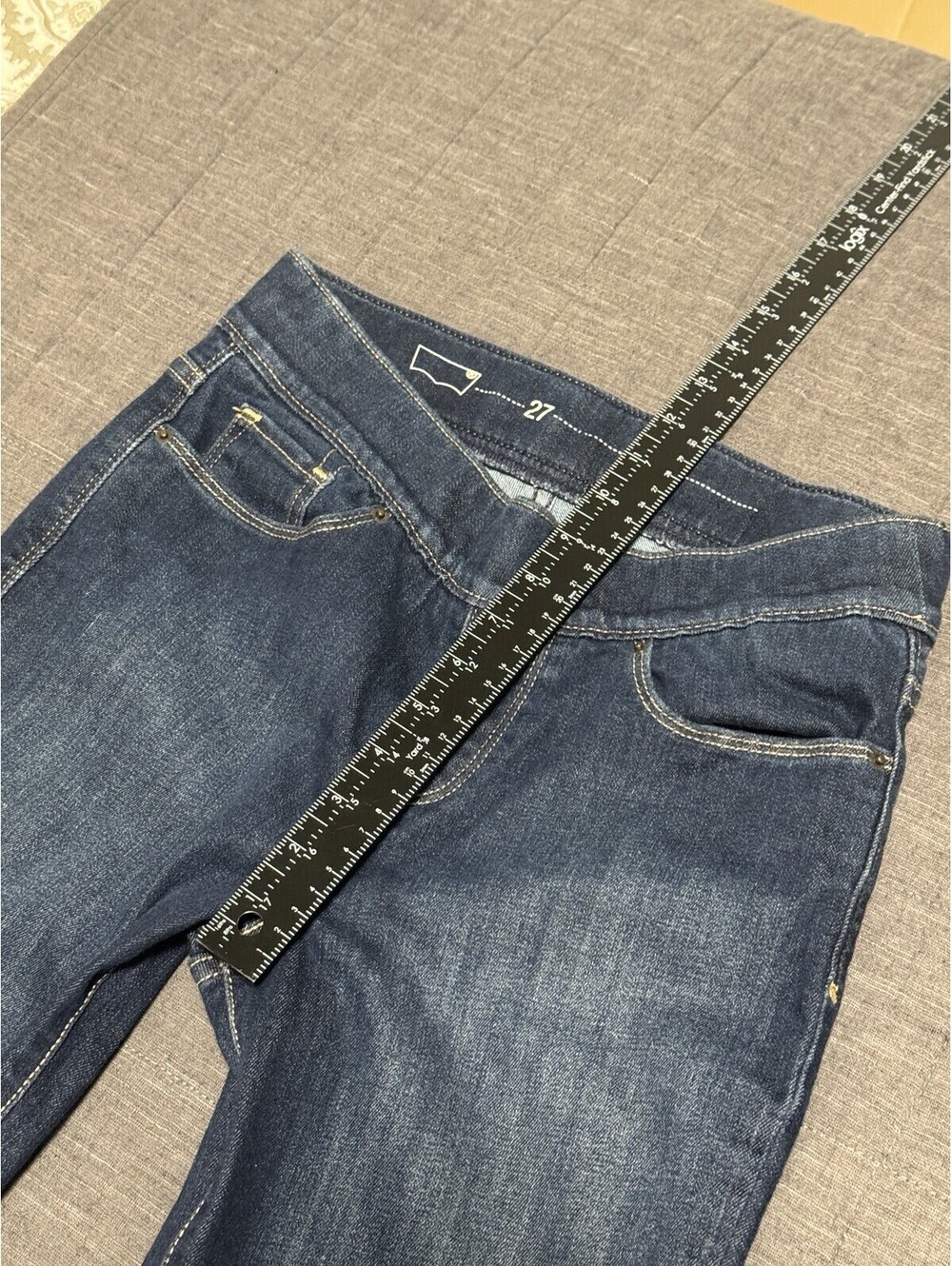 Levis Jenas Womens Pull On Elastic Waist Medium Wash Cropped Size 27 - Picture 5 of 8